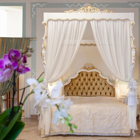 Luxury Apartment Pesaro Papafava Velence Kültér fotó