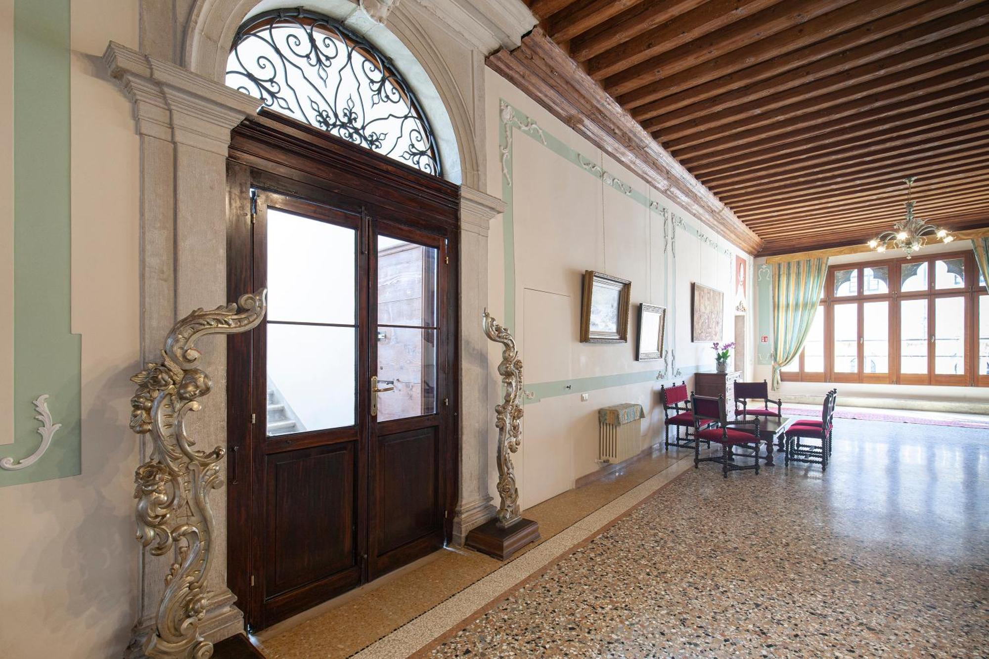 Luxury Apartment Pesaro Papafava Velence Kültér fotó