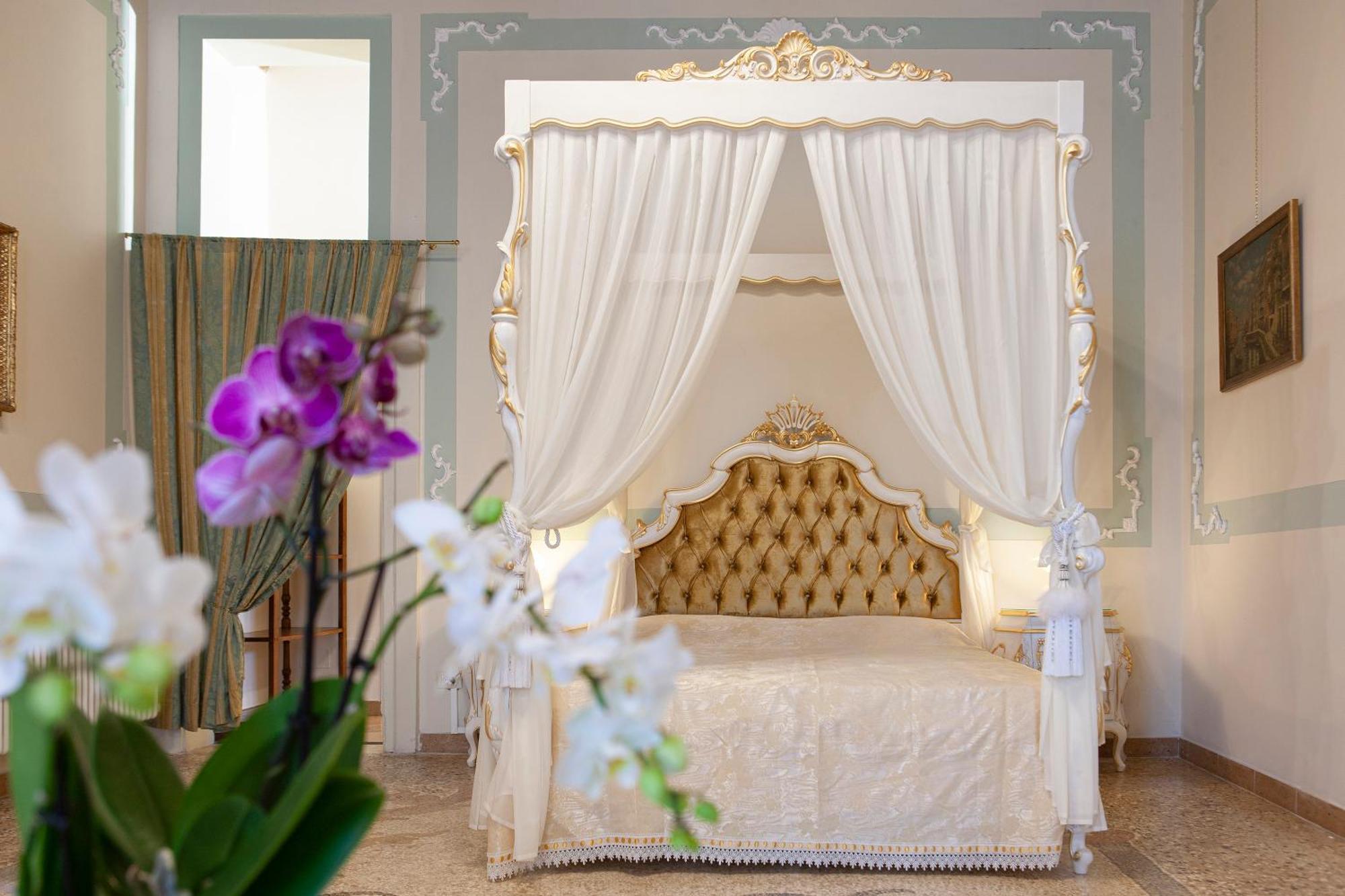 Luxury Apartment Pesaro Papafava Velence Kültér fotó